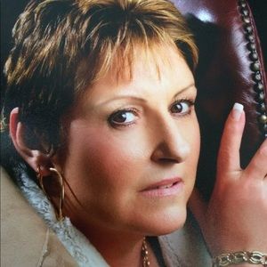 Meet your Posher, Leonie